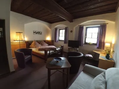 Hotel am Neumarkt Hotels in 