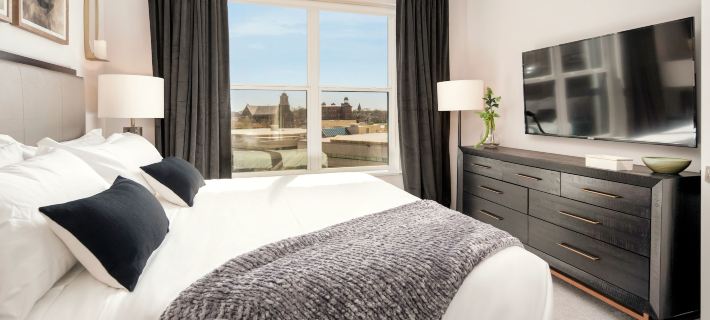 Luxury Apartments by Hyatus at Pierpont Hotels in New Haven