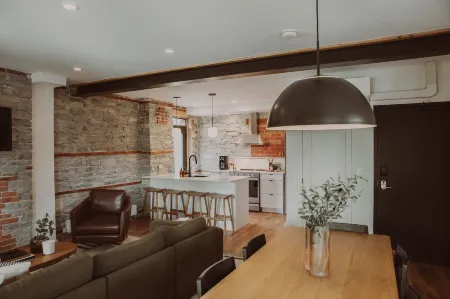 Dwell Aparthotels Отели рядом с достопримечательностью «Университет Квин»