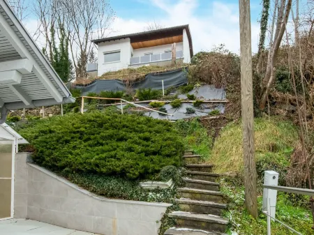 Holiday Home Feldkirch Panoramic Views Отели рядом с достопримечательностью «Вильдпарк Фельдкирх»