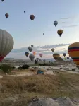 alaca cave cappadocia - pemandangan pegunungan