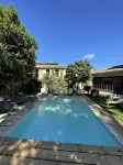 Maison Sumiane - Maison D Hotes et Locations Avec Piscine - Pools