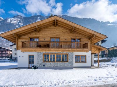 Chalet in Bad Hofgastein Near Ski Lifts