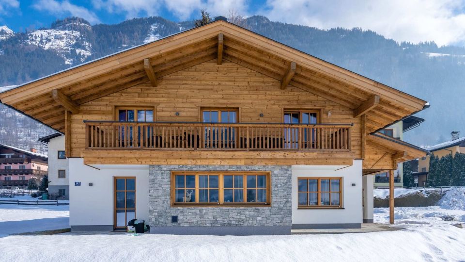 Chalet in Bad Hofgastein Near Ski Lifts