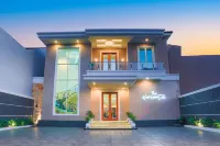 The Horizontal Hotel Pacitan Các khách sạn ở Pacitan