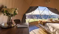 Luna Domes Hotel dekat Knole House