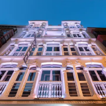 Eurostars Marqués de Vallejo Hotels near Calle San Juan