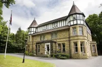 Haley's Hotel Hotels near Headingley Stadium