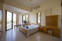 Villa Fostira Large Private Pool Walk to Beach A C Wifi Eco-Friendly - 2402 - Balkon