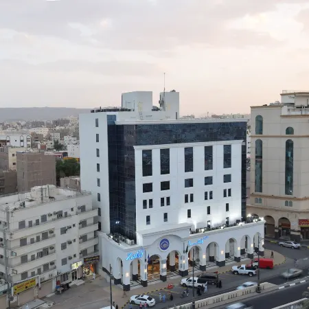 Zaha Al Munawara Hotel