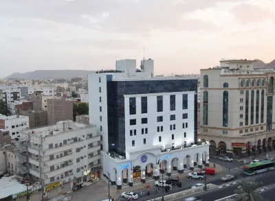Zaha Al Munawara Hotel Hotel di 