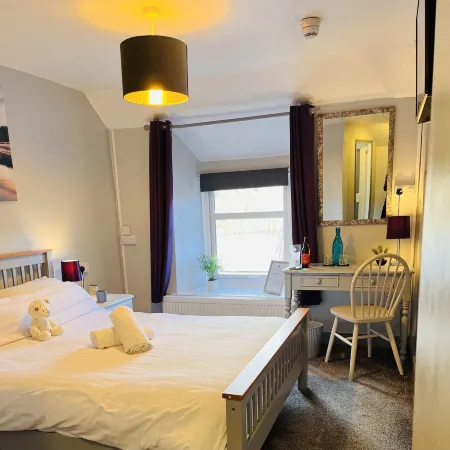 The Lake View Hotel