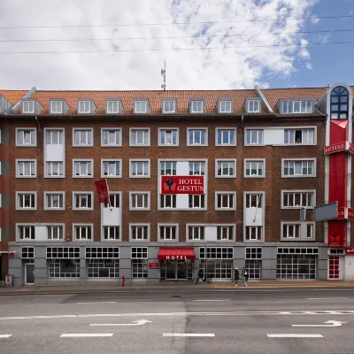 Milling Hotel Gestus Hotels near Jens Bangs Stonehouse