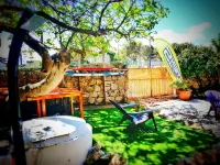 Surftolive House