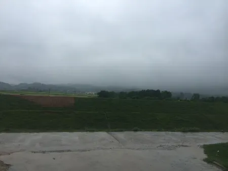 Nha Nghi Song Lam Отели в г. TT. Do Luong