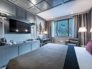 Hotel Val de Neu G.L.