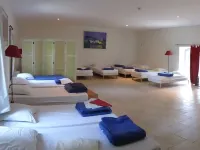 拉馬丁區民宿 蓬聖埃斯普里酒店