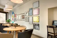 โรงแรมเด ดุก