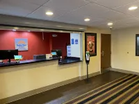 Suburban Studios Auburn Hills - Detroit - 2-Star