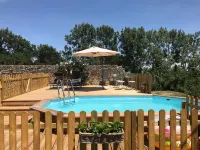 Chambres d'Hôtes Maison Balady Hotels in Voussac