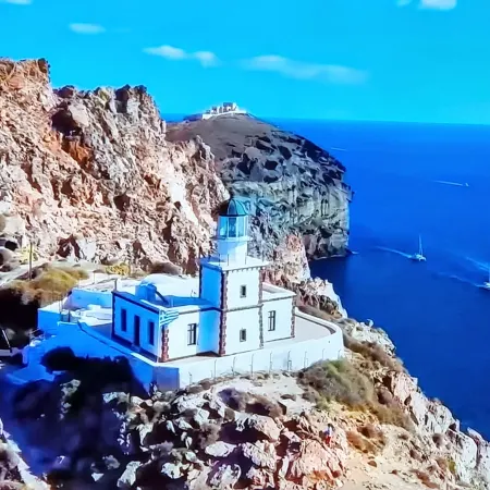 Santorini Studios Pleasure by the Sea Отели рядом с достопримечательностью «Пляж Перисса»