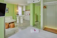 Tropicana Ibiza Suites - Adults Only