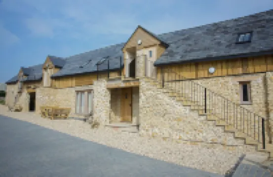 Hills Farm Stays