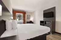 Quality Suites I-44