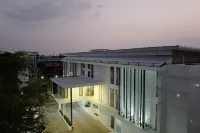 At Sakon Hotel Các khách sạn gần Wat Choeng Doi Theppharat