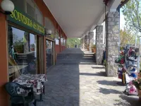Funivie Del Lago Maggiore Hotels in Laveno-Mombello