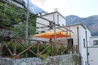 L'Antico Borgo Dei Limoni