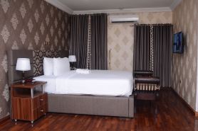 Mahogany Hotel and Suites