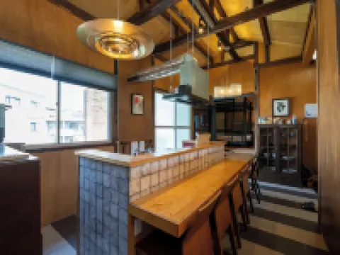 Sumitsugu House East