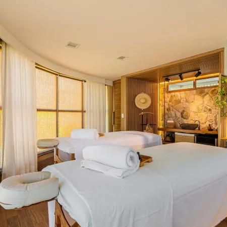 Carmel Charme Resort