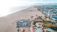 Cambria Hotel LAX Các khách sạn ở El Segundo