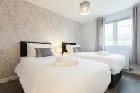 Duloch Apartments TP Hotels near Fife College