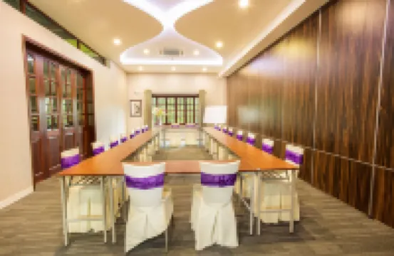 Cat Tien Jungle Lodge Hotels in Nam Cat Tien