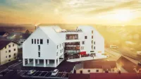 Hotel Garden Hill