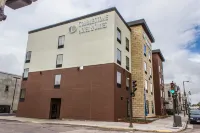 Cobblestone Hotel & Suites - Chippewa Falls - 3-Star