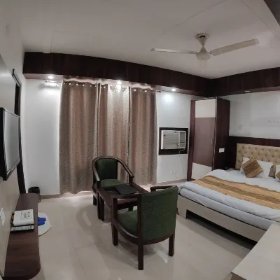 Hotel Pride Hotels near Rock Garden of Chandigarh