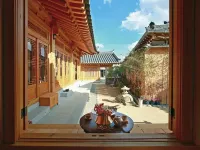 Wiyeonjae Hanok Stay Hotels near Cheonmachong