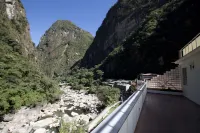 Tierra Viva Machu Picchu Hotel - Mountain view