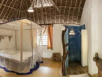 Distant Relatives Ecolodge & Backpackers Hotels in Kilifi