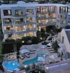 Misty Waves Boutique Hotel