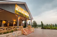 Emburara Farm Lodge Hotels in Kashari