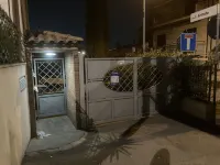 JFK b & b