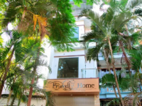 Friendly Home Hotel Hotels near The Vissai Group