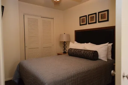 GetAways at the Lodge at Kingsbury Crossing Отели в г. Стейтлайн