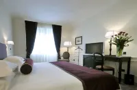 Grand Hotel Oriente Hotels in Naples