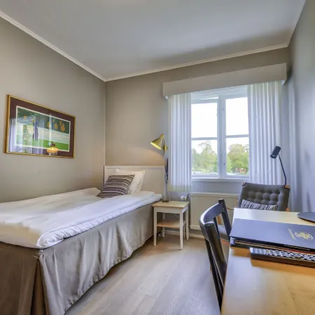 Hooks Herrgård Отели в г. Йёнчёпинг